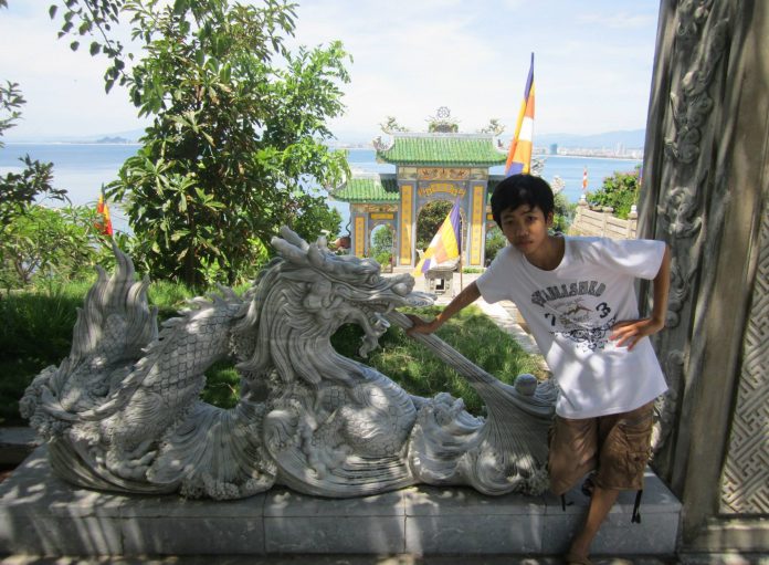 Một năm sau thất bại của một học sinh chuyên…