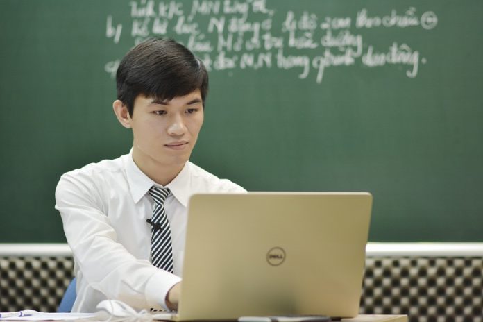 Mỏi mắt tìm đề thi trắc nghiệm thời @