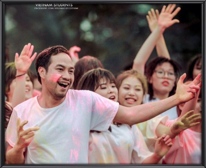 Thầy Nguyễn Thành Công: 75 giây/câu, một tốc độ rất khẩn trương!