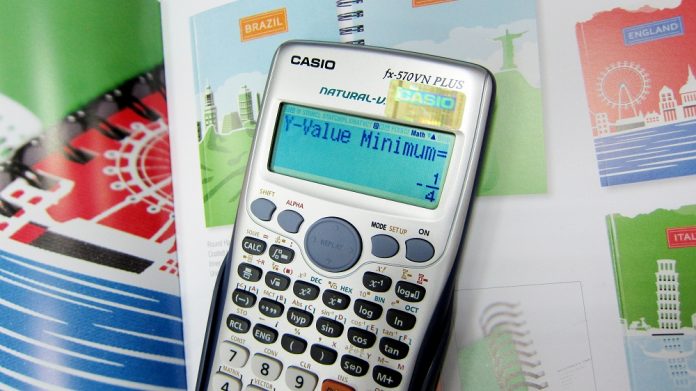 4 mẹo giải trắc nghiệm Toán trong 108 giây