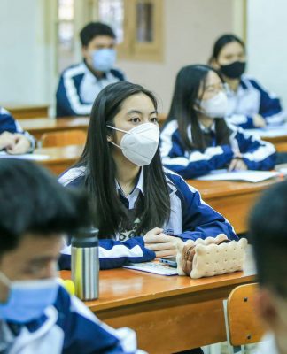 Hà Nội “quay xe”, teen THPT đang háo hức chờ đi học lại tiếp tục … chờ đi học lại, chỉ trừ một khối lớp di-hoc-lai